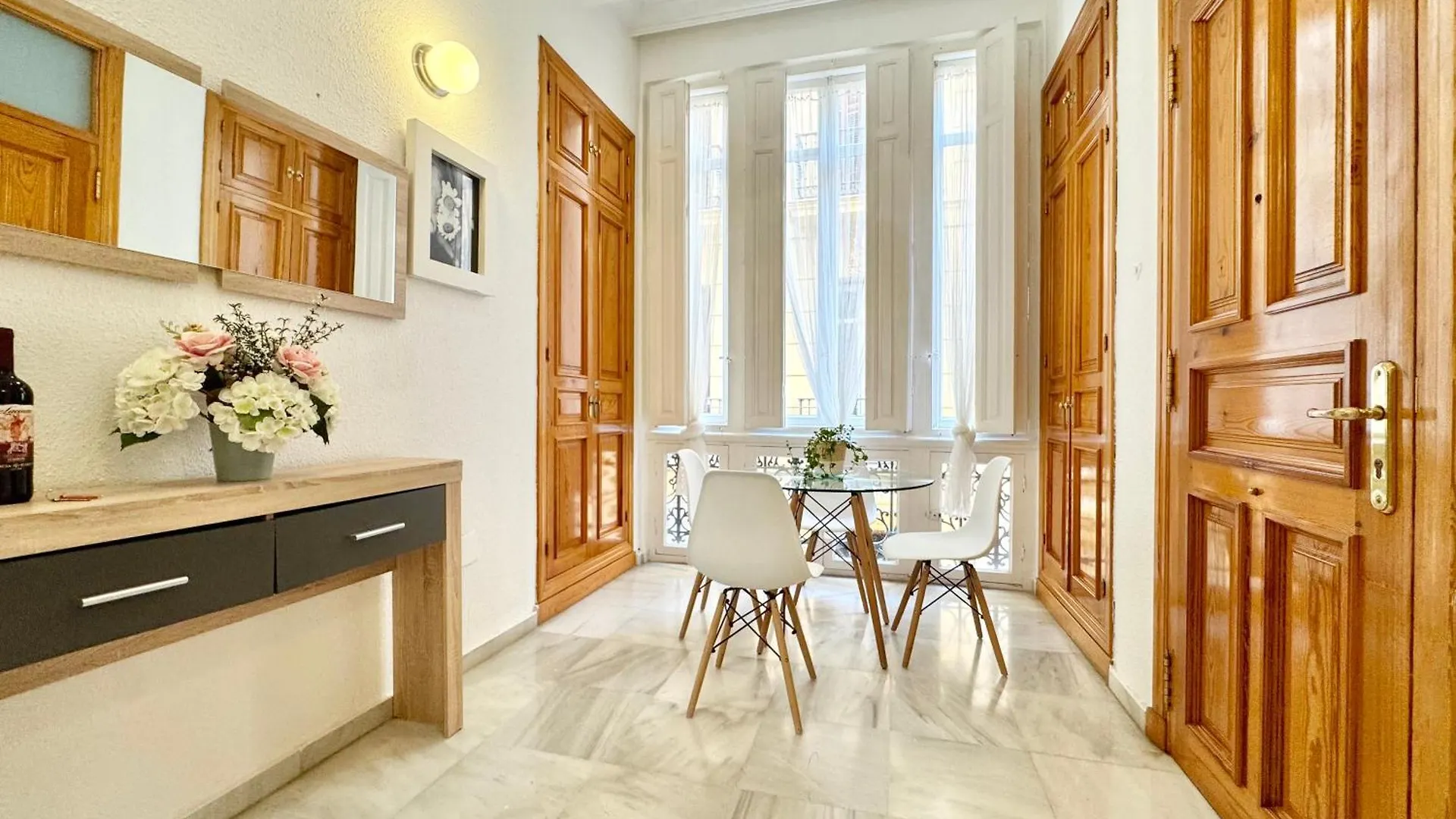 Charming Stay In Central Málaga 0*,